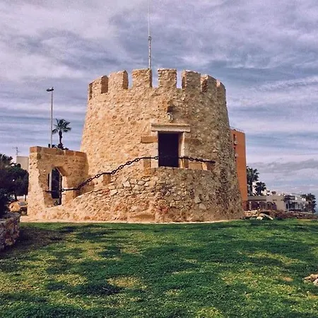 Piso Centro Ciudad Club Nautico شقة