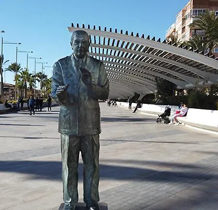 Piso Centro Ciudad Club Nautico شقة تورّيفيِخا